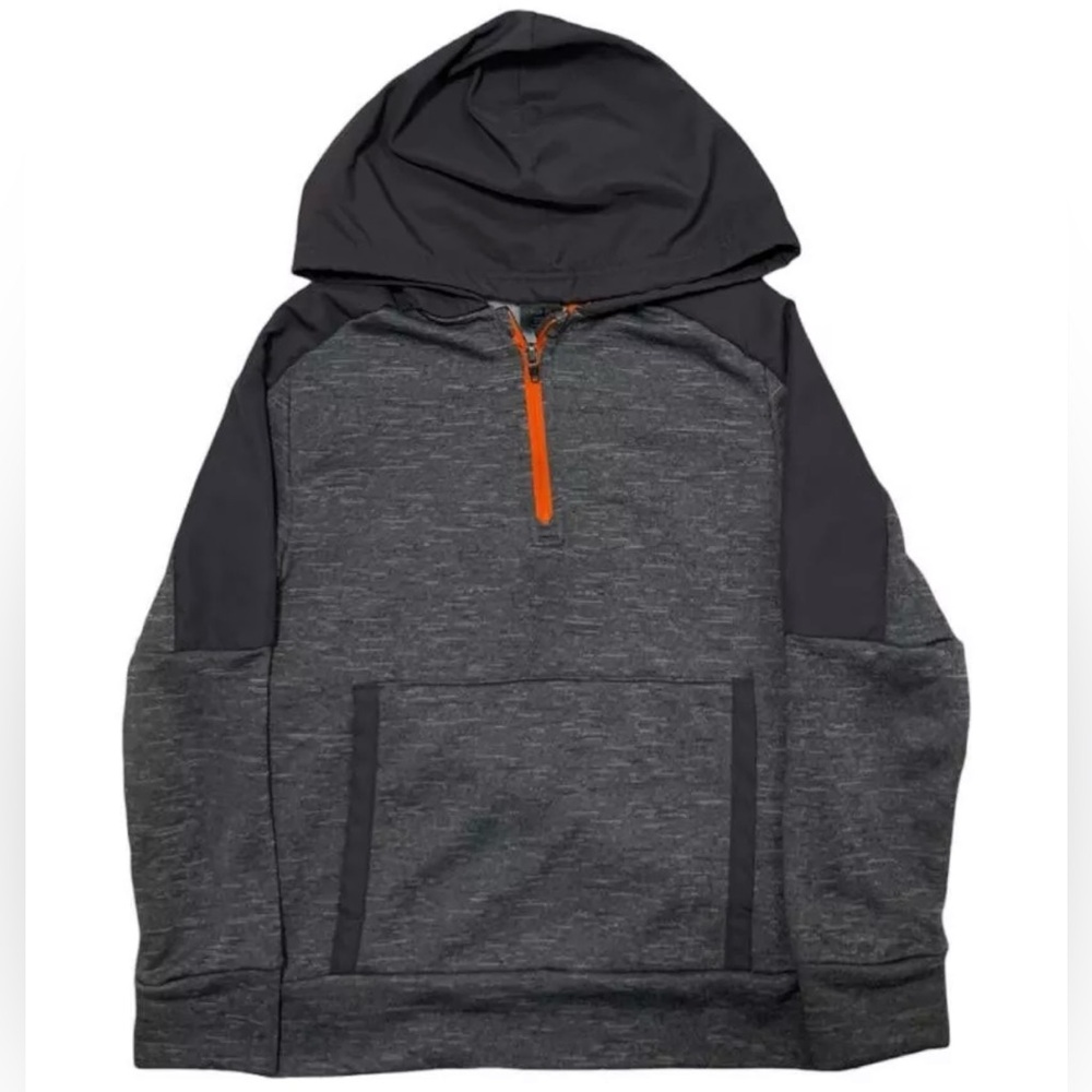 CHAMPION, boy's sweatshirt, size
6-7